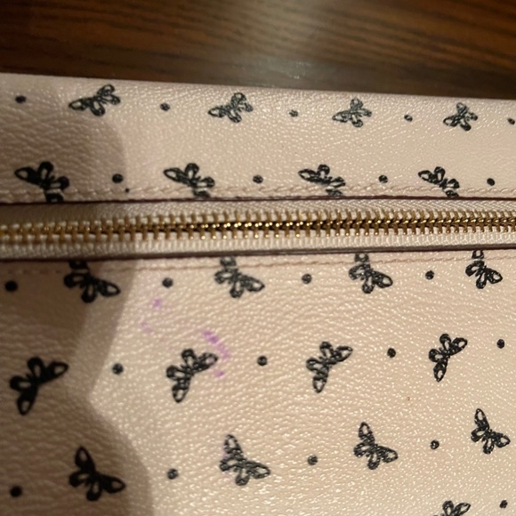 COACH F59334 WALLET BUTTERFLY DESIGN - Picture 3 of 3